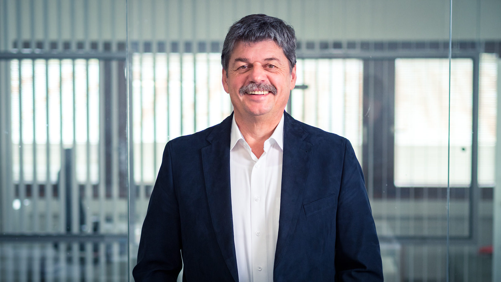 Ing. Robert Heiszenberge4r